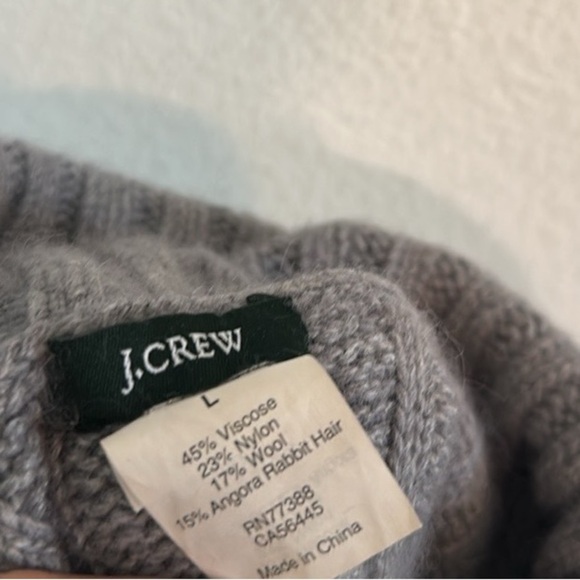 J. Crew Cable Knit Wool Rabbit Hair Blend Cozy Comfy Turtle Neck Grey Sweater - Picture 8 of 8
